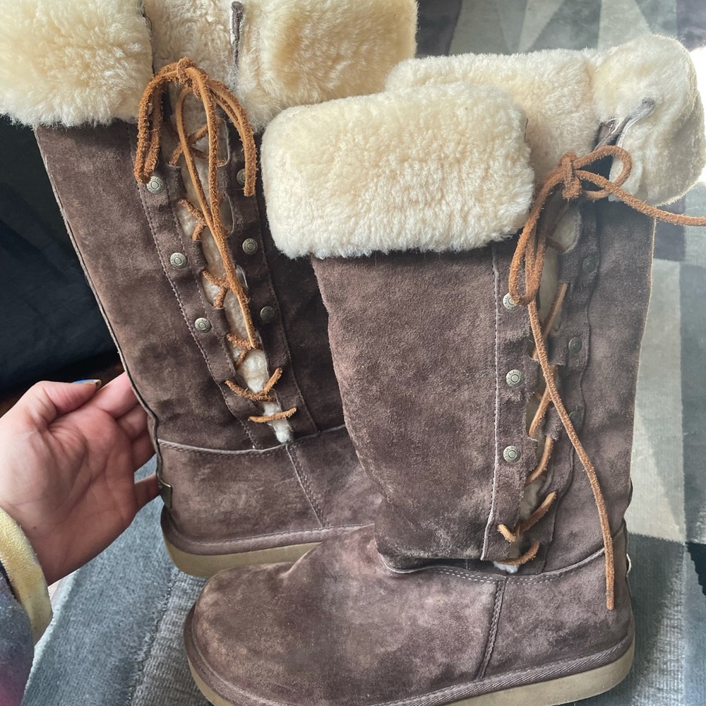 Nearly new UGGs